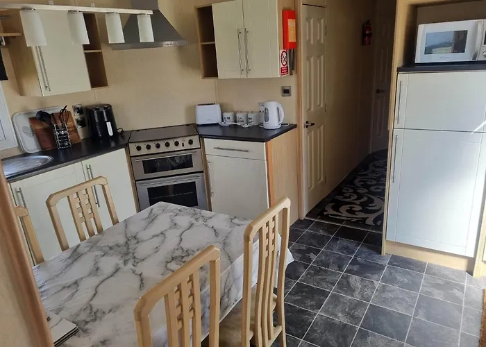 S265 3 Bed Caravan Golden Palm . Chapel St Leonards
